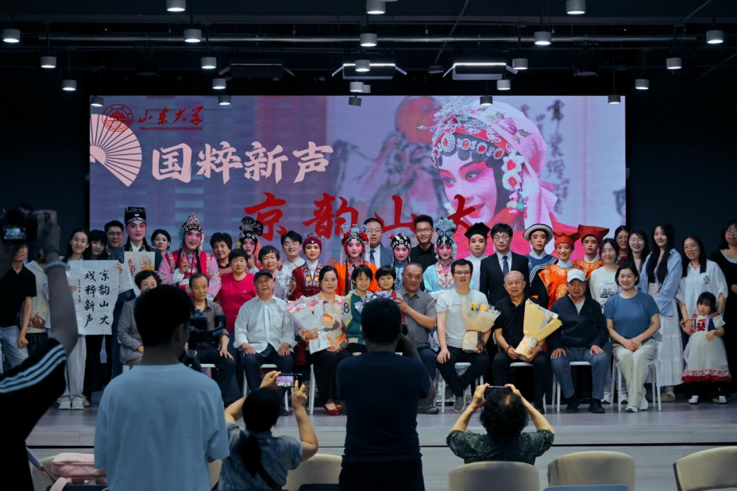 黑料网